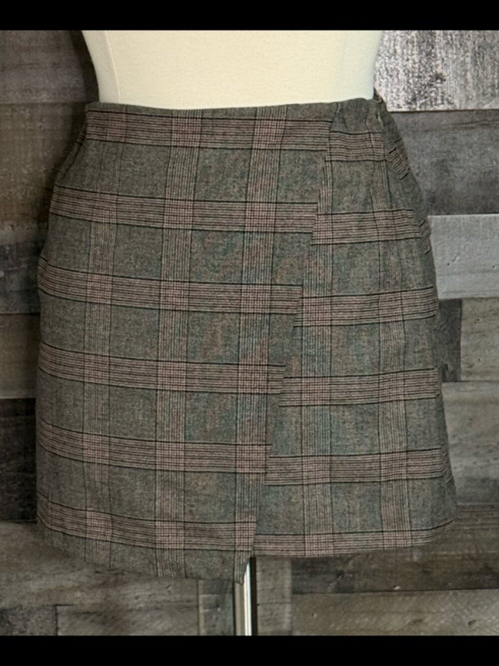 NWT! Old Navy faux wrap mini skirt large brown red plaid preppy gorpcore work
